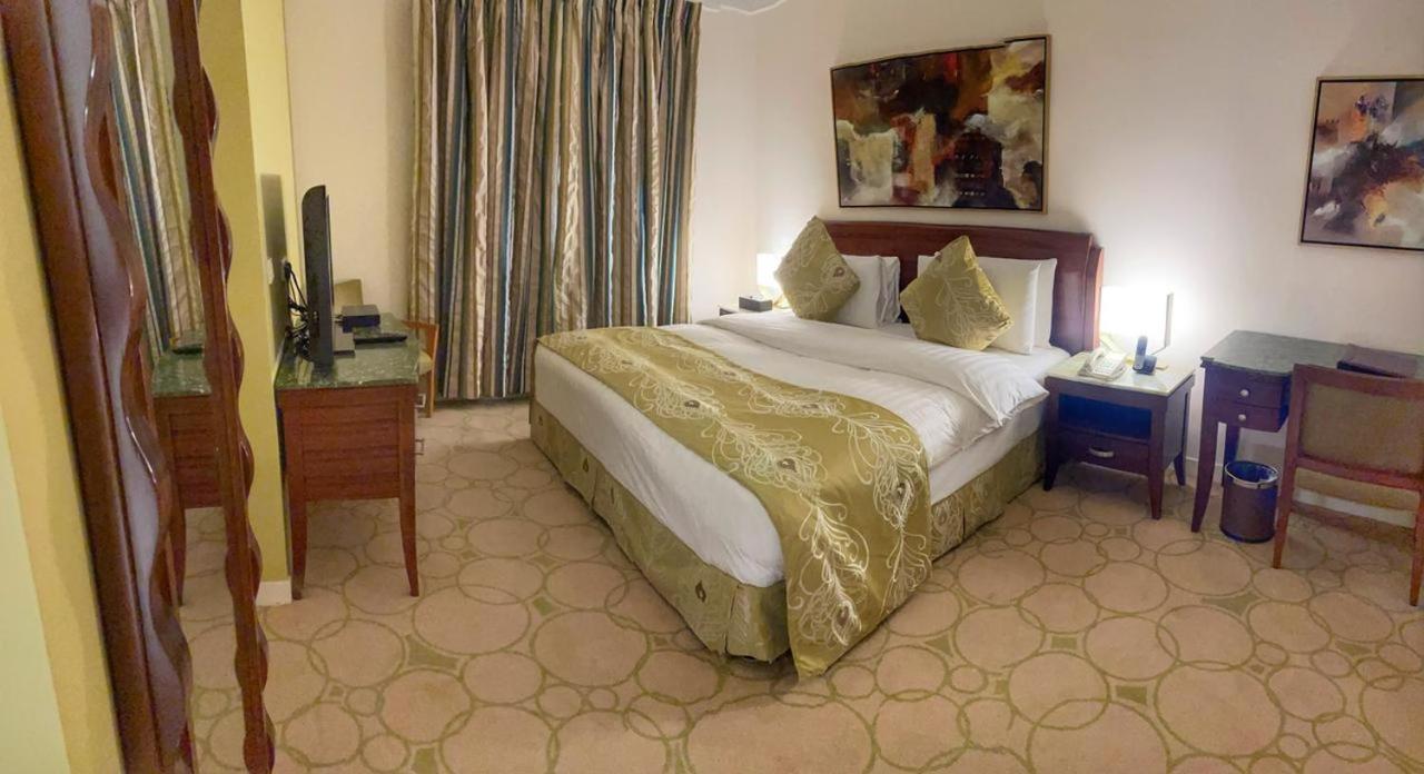 Vivienda Hotel Villas Riaad Buitenkant foto