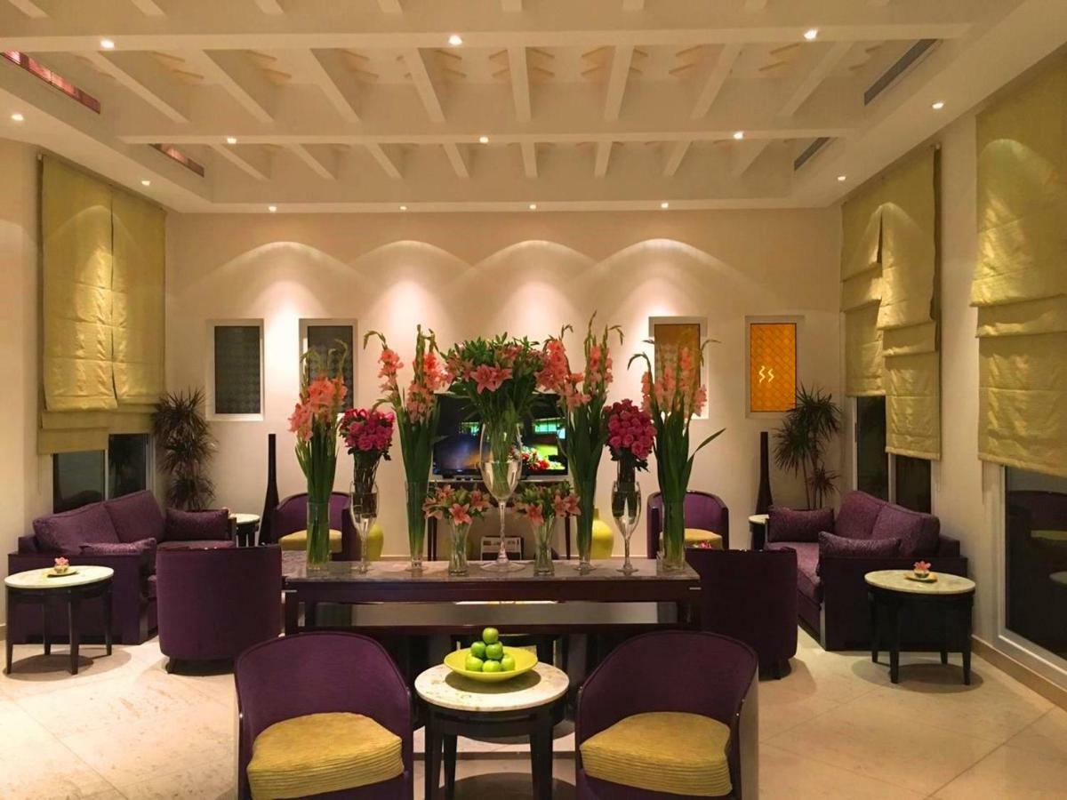 Vivienda Hotel Villas Riaad Buitenkant foto