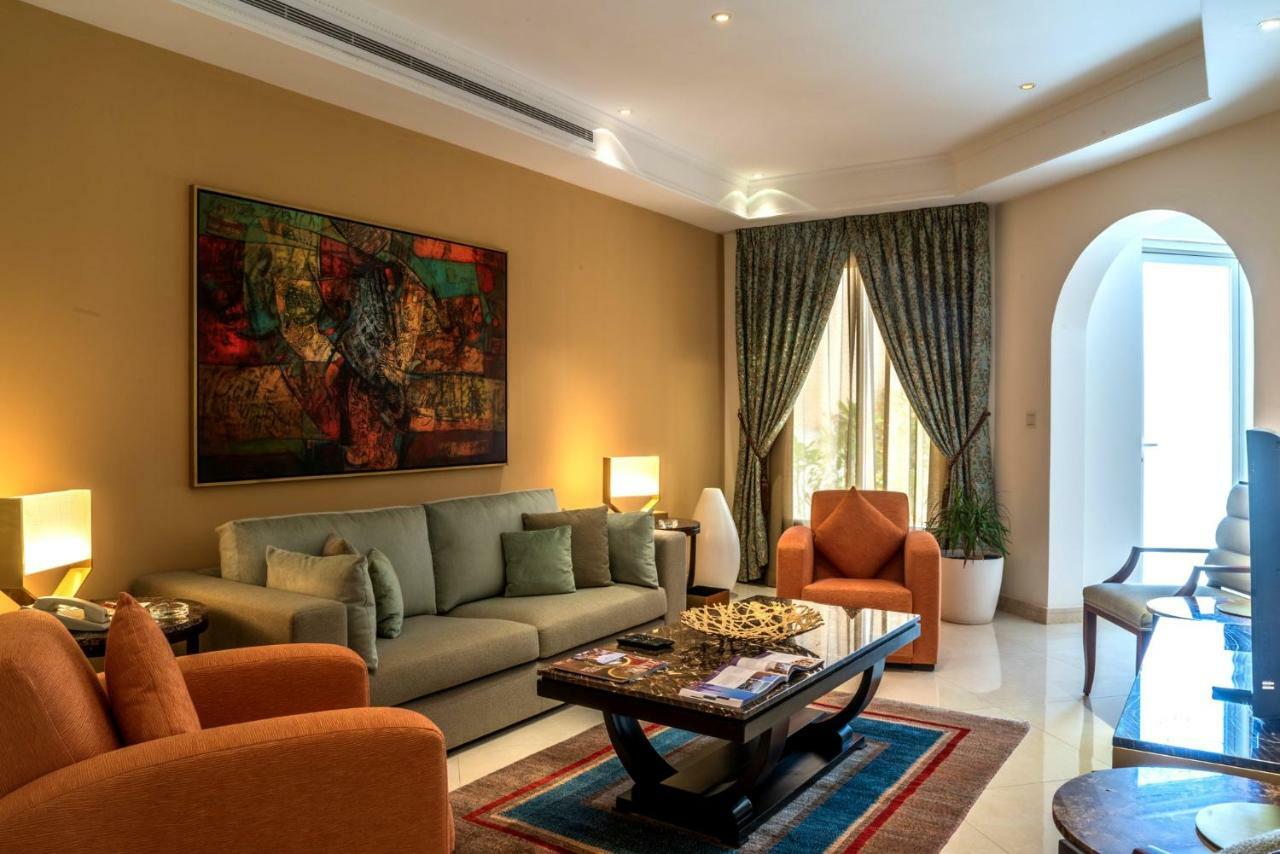 Vivienda Hotel Villas Riaad Buitenkant foto