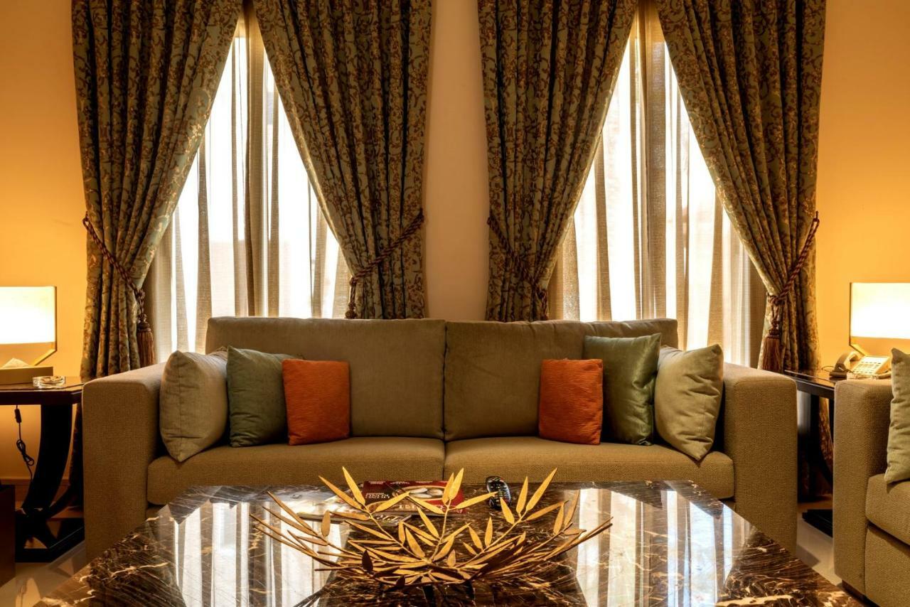 Vivienda Hotel Villas Riaad Buitenkant foto
